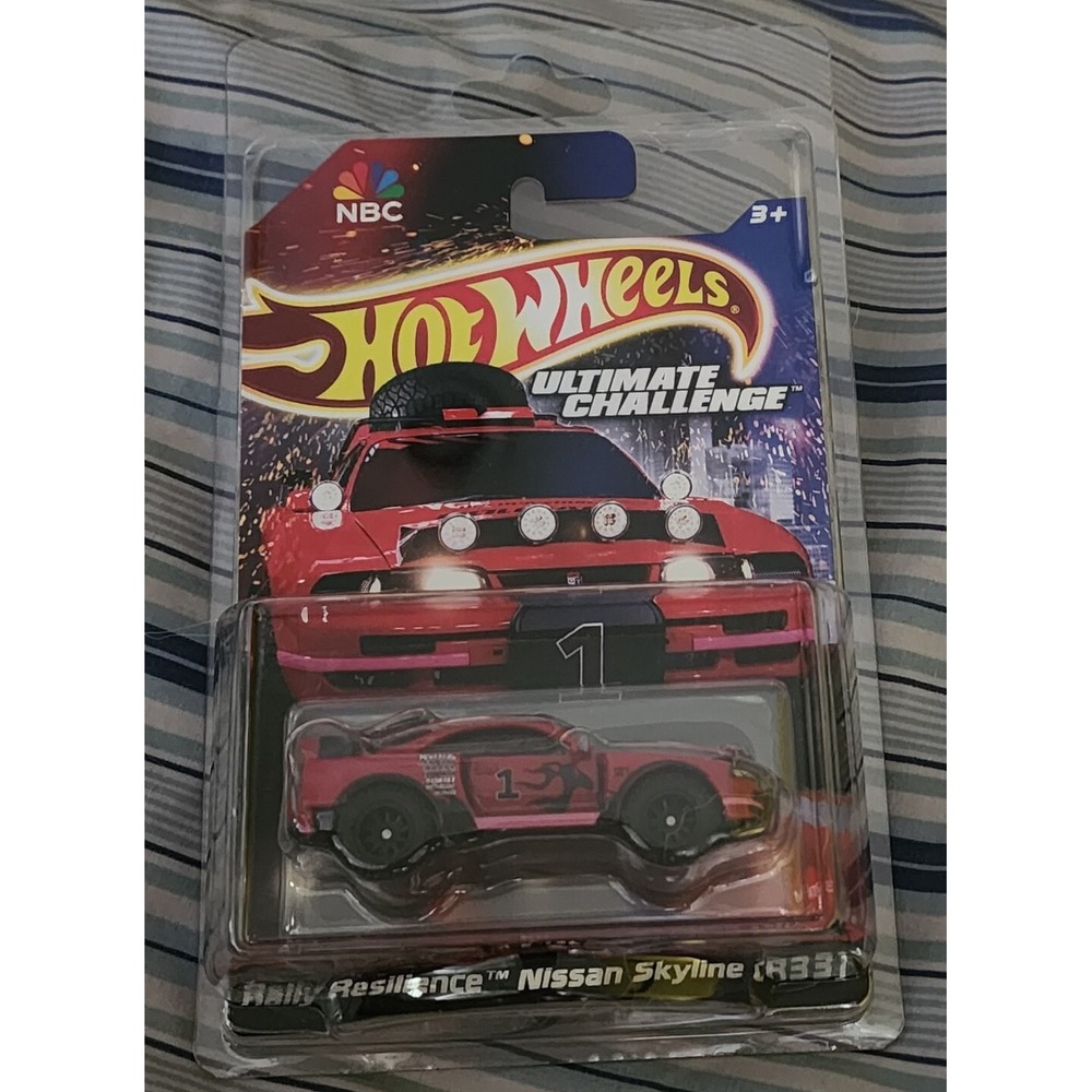 Hot Wheels Red‎ Nissan Skyline GT-R33 NBC Ultimate Challenge 1:64 Diecast Car